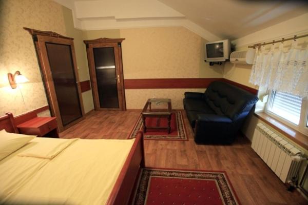 Hotel Dunav Sremski Karlovci Værelse billede